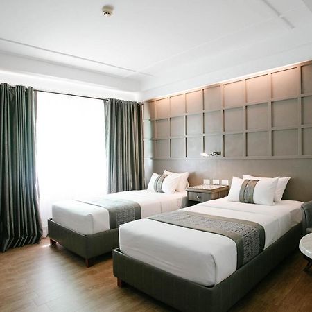 Diamond Suites And Residences Cebu Zewnętrze zdjęcie