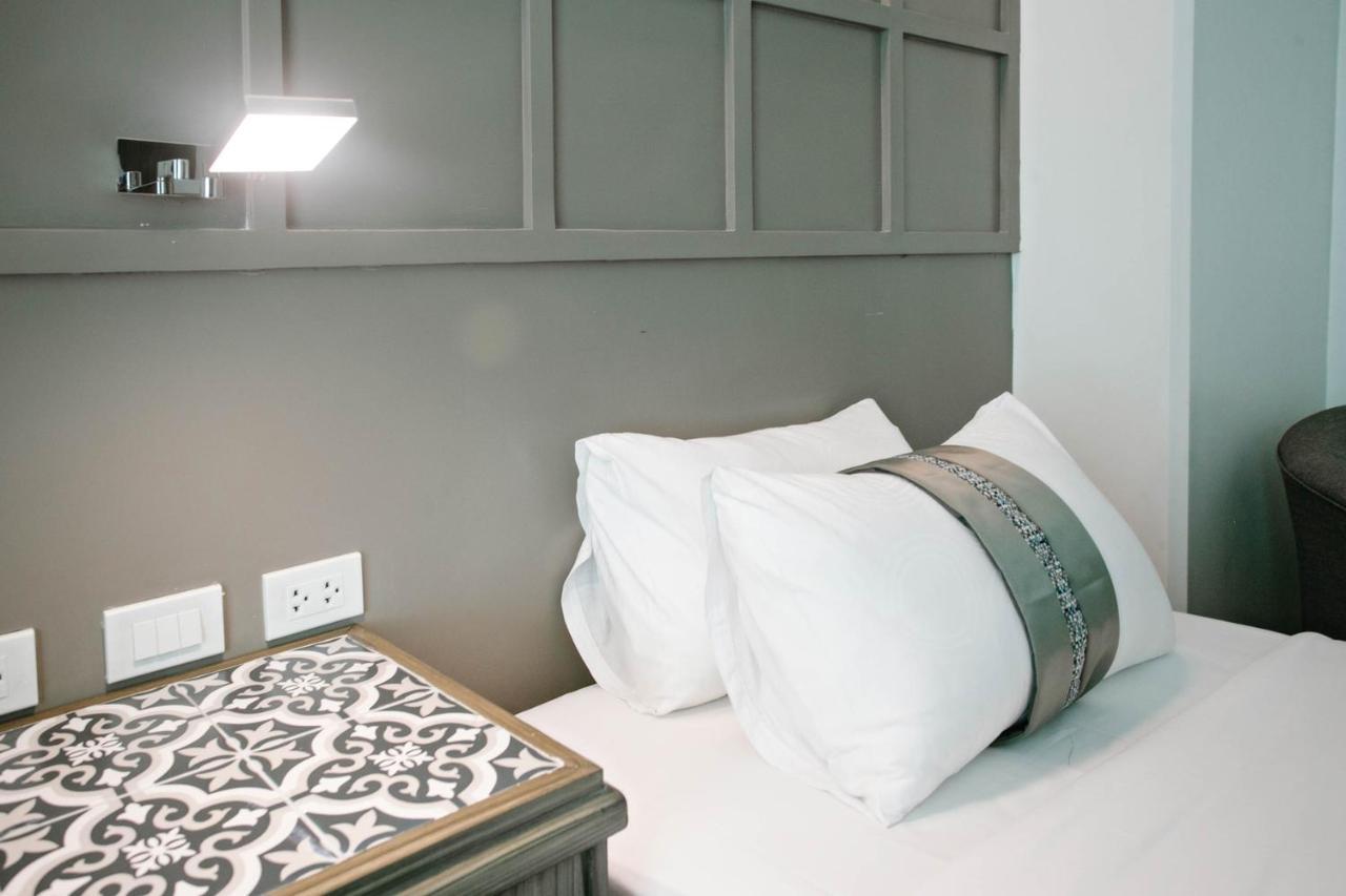 Diamond Suites And Residences Cebu Zewnętrze zdjęcie