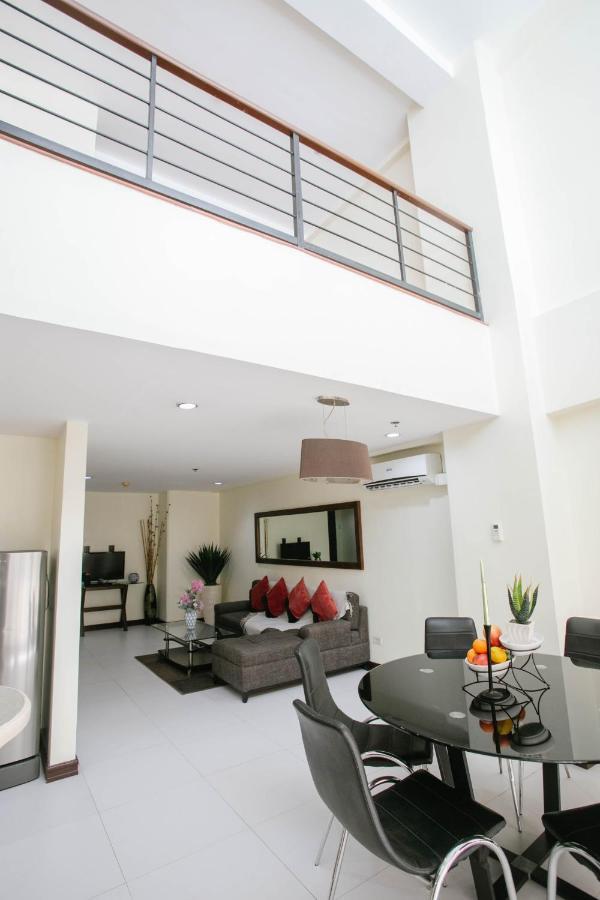 Diamond Suites And Residences Cebu Zewnętrze zdjęcie